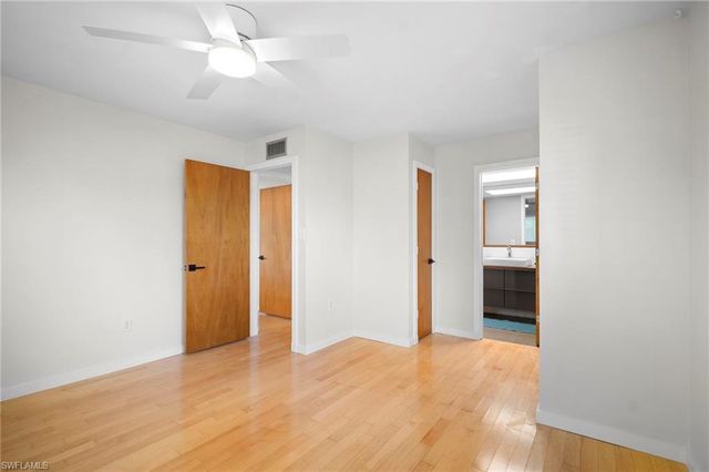 2372 Woodland TER, Fort Myers, FL 33907