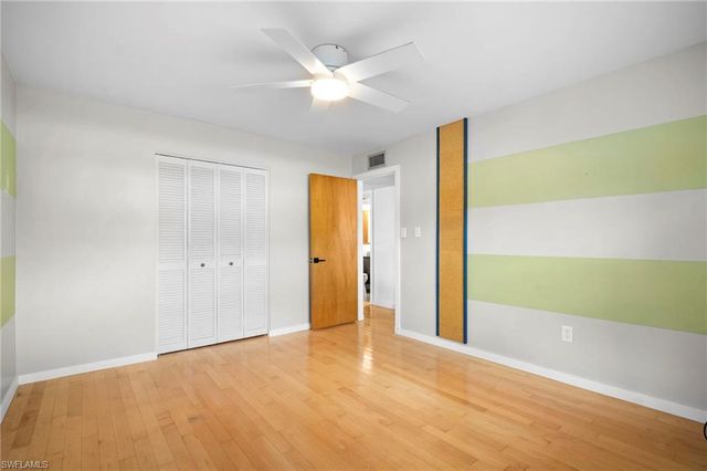 2372 Woodland TER, Fort Myers, FL 33907