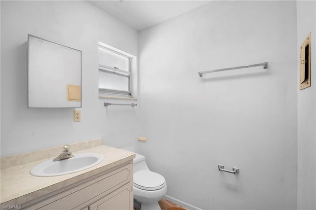 2372 Woodland TER, Fort Myers, FL 33907