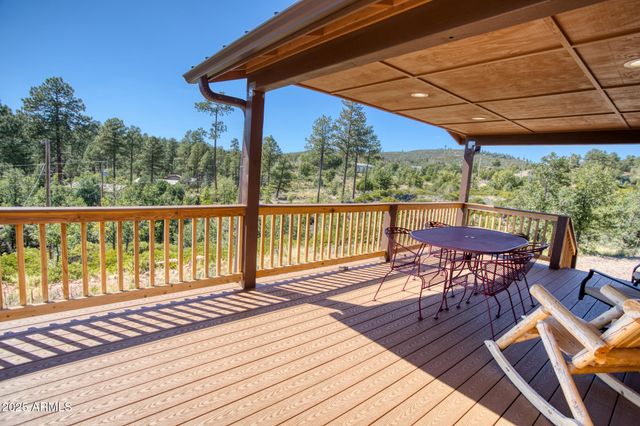 879 GERONIMO Lane, Show Low, AZ 85901