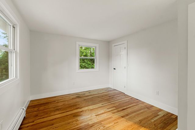 180 Laurel Hill Drive, South Burlington, VT 05405