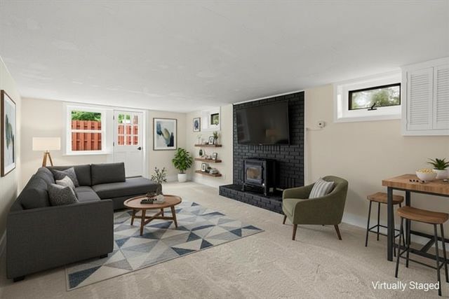 180 Laurel Hill Drive, South Burlington, VT 05405