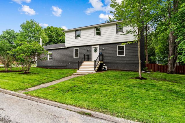 180 Laurel Hill Drive, South Burlington, VT 05405