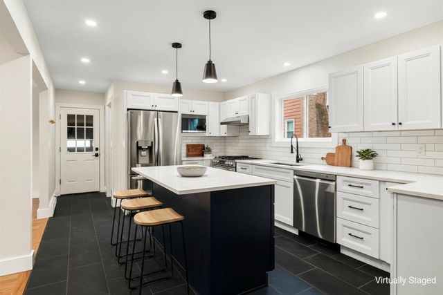 180 Laurel Hill Drive, South Burlington, VT 05405