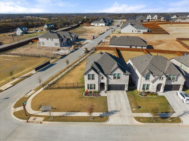 201 Blackbird Drive, Aledo, TX 76008