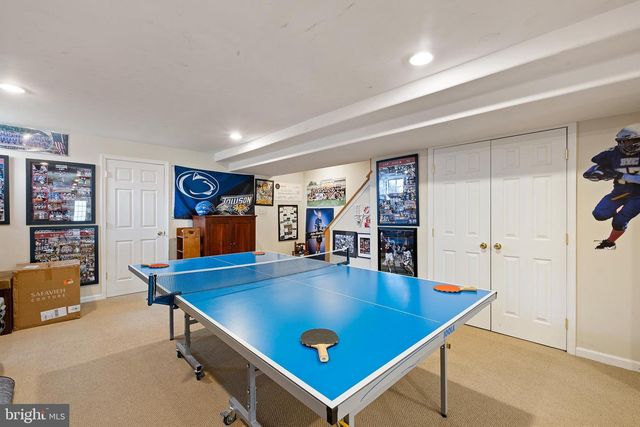 26 WOODSIDE FARM DR, Garnet Valley, PA 19060