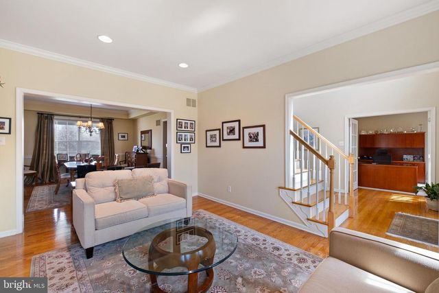 26 WOODSIDE FARM DR, Garnet Valley, PA 19060