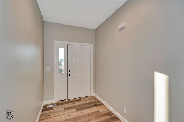 1195 S. Farmstone Drive, Diamond, IL 60416