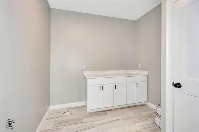 1195 S. Farmstone Drive, Diamond, IL 60416