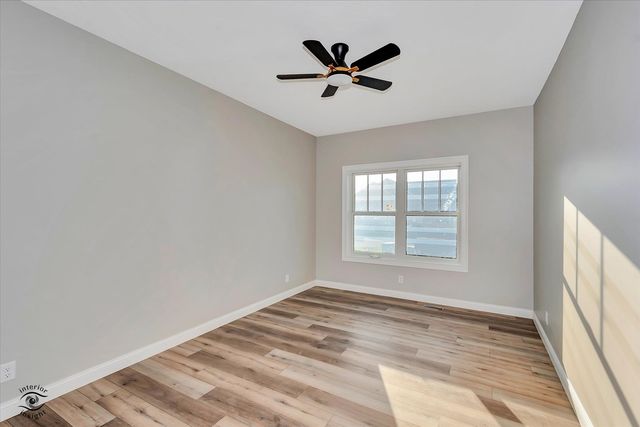 1195 S. Farmstone Drive, Diamond, IL 60416