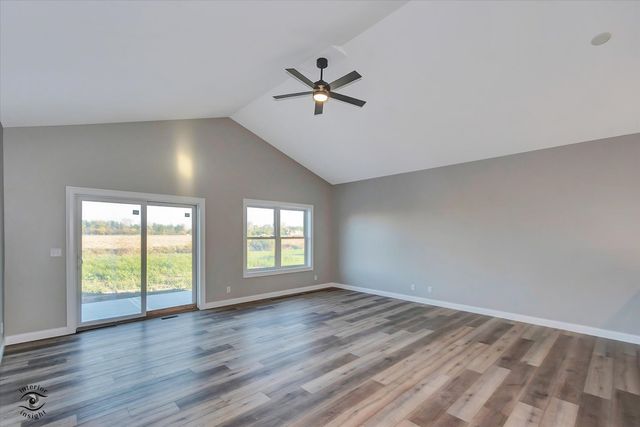 1195 S. Farmstone Drive, Diamond, IL 60416