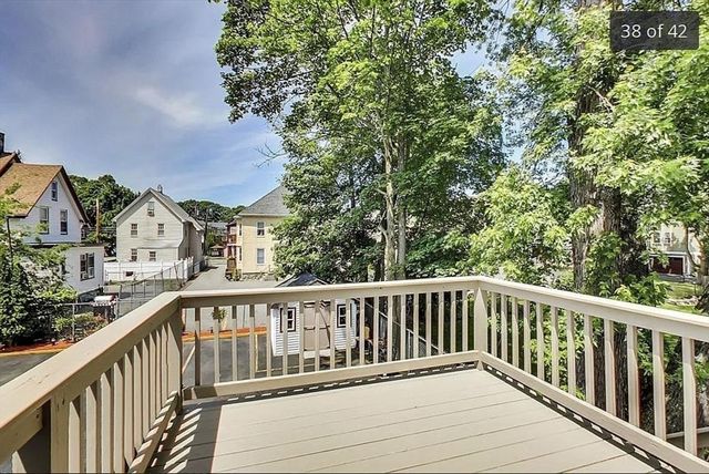 28 Francis 2, Waltham, MA 02451