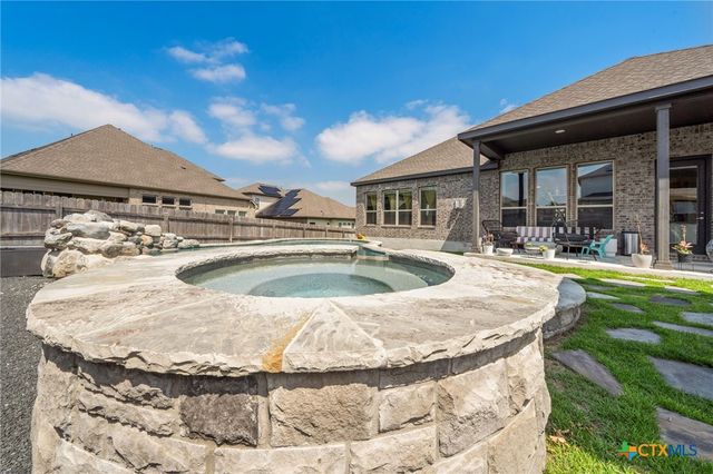 5767 Toscana Trace, Round Rock, TX 78665