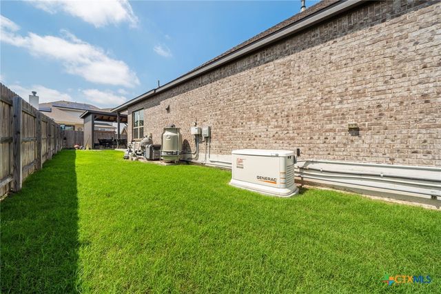 5767 Toscana Trace, Round Rock, TX 78665