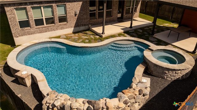 5767 Toscana Trace, Round Rock, TX 78665