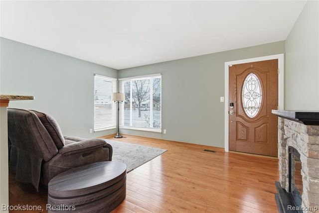 34642 Forman Drive, Sterling Heights, MI 48310