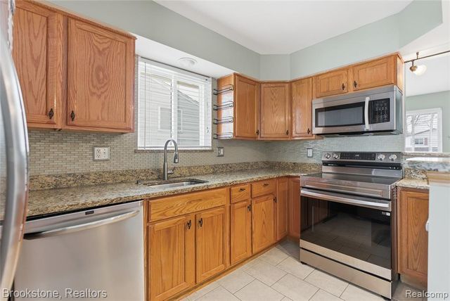 34642 Forman Drive, Sterling Heights, MI 48310