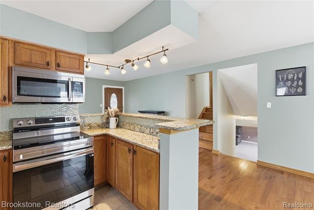 34642 Forman Drive, Sterling Heights, MI 48310