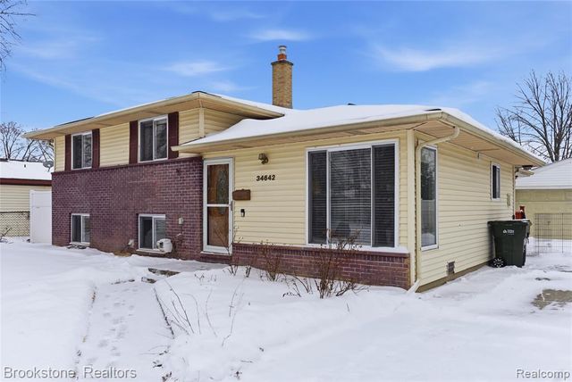 34642 Forman Drive, Sterling Heights, MI 48310