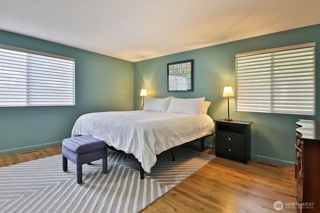 5539 Mutiny Sands Road, Freeland, WA 98249