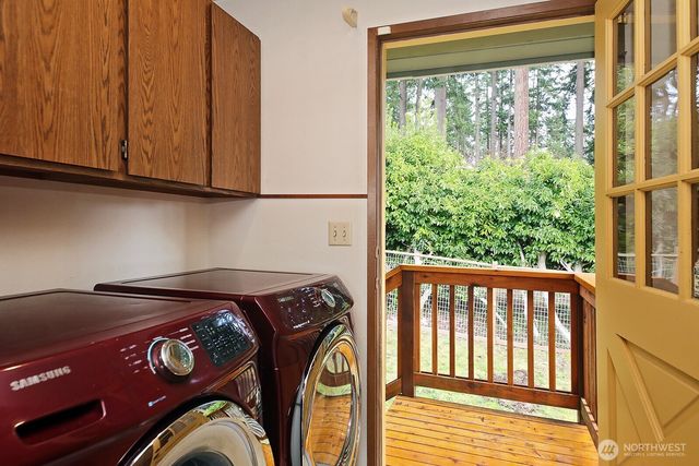 5539 Mutiny Sands Road, Freeland, WA 98249