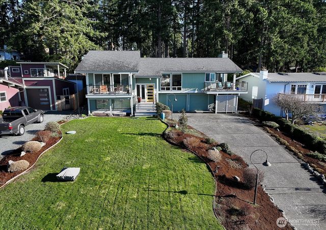 5539 Mutiny Sands Road, Freeland, WA 98249