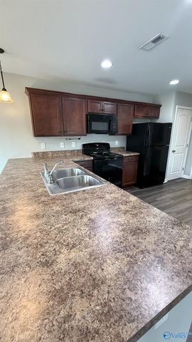 128 Winstead Circle, Owens Cross Roads, AL 35763