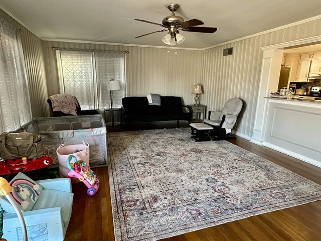 205 LONG ST, Savannah, TN 38372