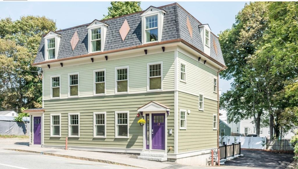 17 Neponset St A, Canton, MA 02021