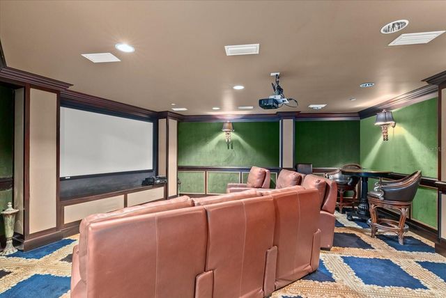 128 GOLDEN GATE POINT 202A, Sarasota, FL 34236