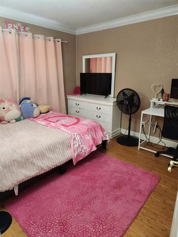 2467 Rhine Way, Elverta, CA 95626