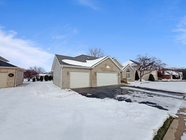 620 Larkspur Lane, Matteson, IL 60443
