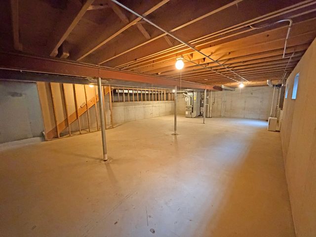 620 Larkspur Lane, Matteson, IL 60443