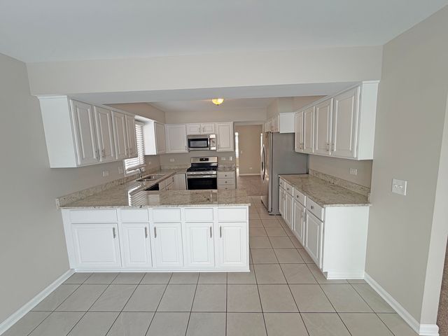 620 Larkspur Lane, Matteson, IL 60443