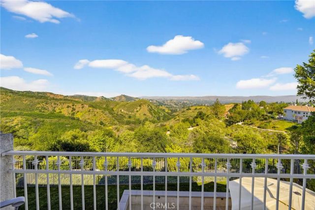 22535 Blueridge Court, Calabasas, CA 91302