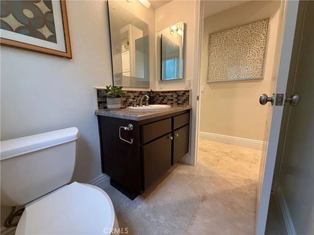 22535 Blueridge Court, Calabasas, CA 91302