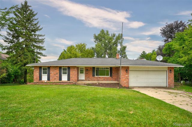 11476 Delmar Drive, Deerfield Township, MI 48430