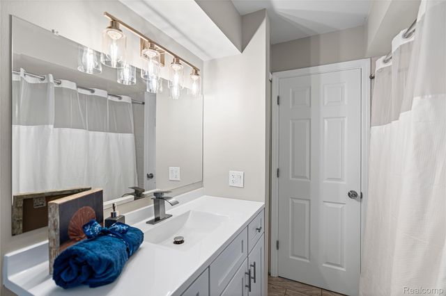 11476 Delmar Drive, Deerfield Township, MI 48430