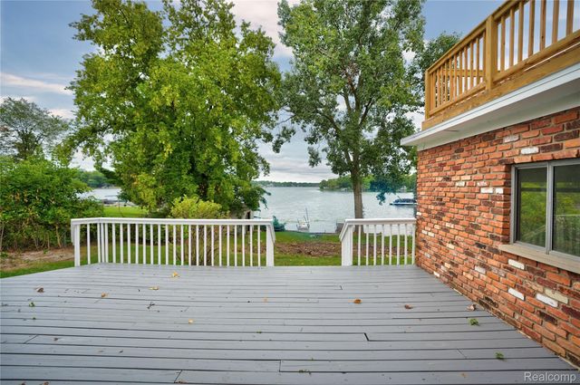 11476 Delmar Drive, Deerfield Township, MI 48430