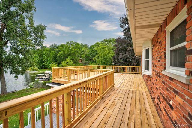 11476 Delmar Drive, Deerfield Township, MI 48430