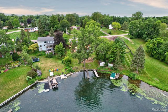 11476 Delmar Drive, Deerfield Township, MI 48430