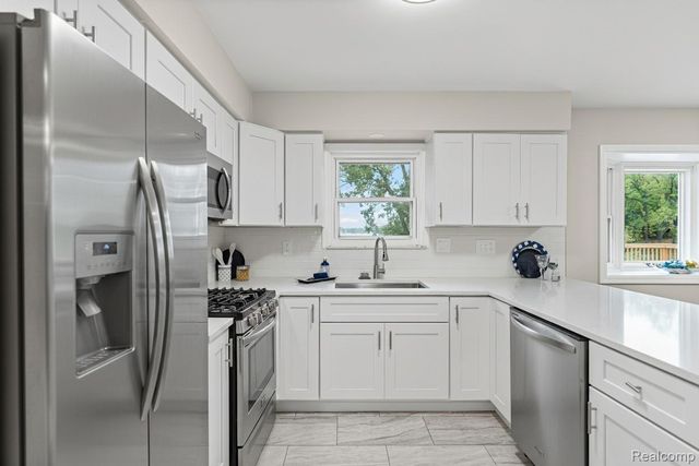 11476 Delmar Drive, Deerfield Township, MI 48430