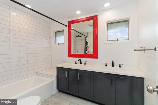 2414 STANWICK RD, Phoenix, MD 21131