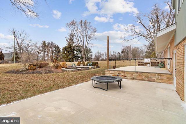 2414 STANWICK RD, Phoenix, MD 21131