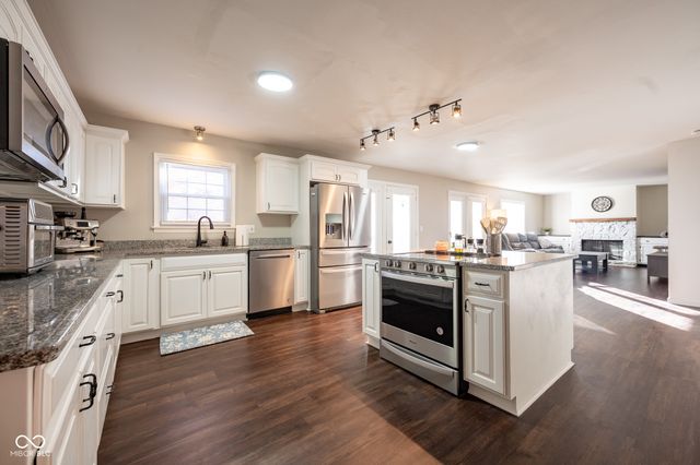 32 Edgelea Drive, Greencastle, IN 46135