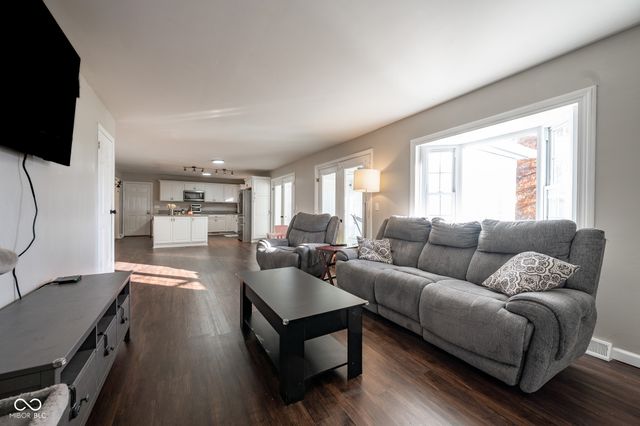 32 Edgelea Drive, Greencastle, IN 46135