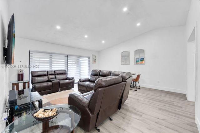 12234 SW 114th Ter, Miami, FL 33186