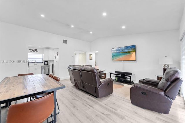 12234 SW 114th Ter, Miami, FL 33186