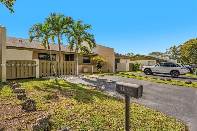 12234 SW 114th Ter, Miami, FL 33186