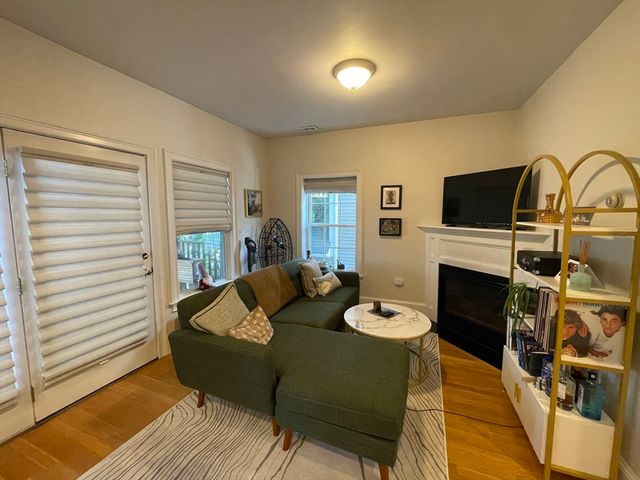 302 W. Third St. 2, Boston, MA 02127
